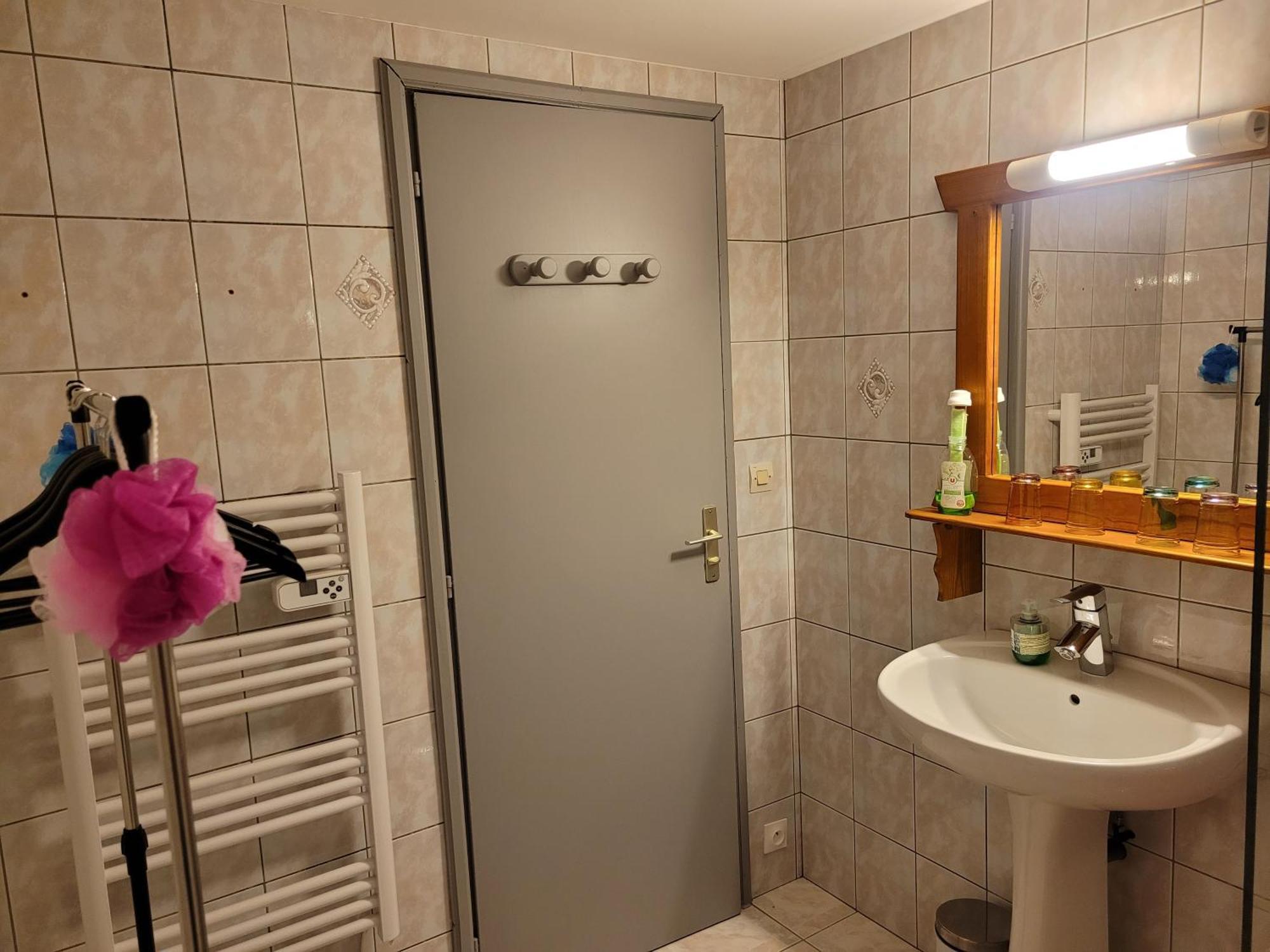 Centfontaines City Bonnevaux  Екстер'єр фото